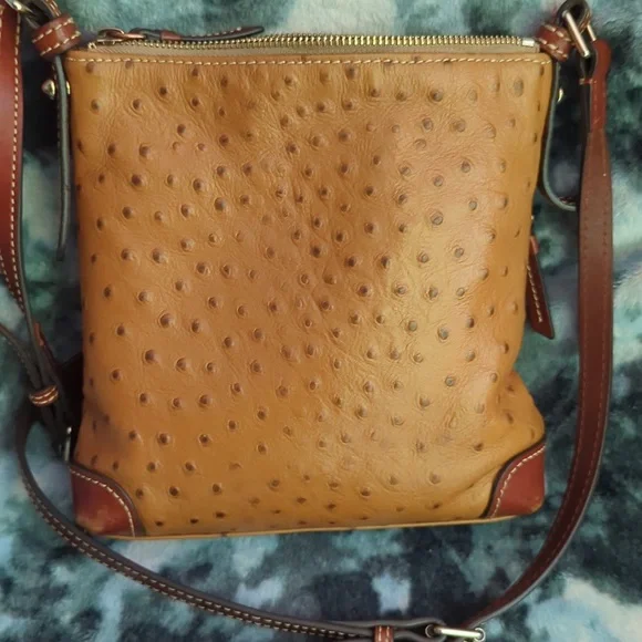 Dooney & Bourke Tan Ostrich Crossbody Bag Letter Carrier - Picture 8 of 8